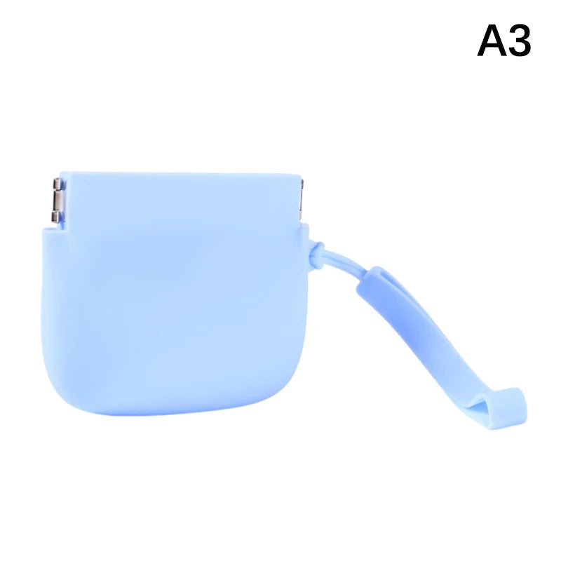 For Outdoor Training With Secure Lock Dog Food Containe Silicone Dog Treat Pouch Portable Pet Snack Bag Easy To Clean Waterproof