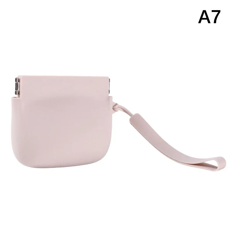 For Outdoor Training With Secure Lock Dog Food Containe Silicone Dog Treat Pouch Portable Pet Snack Bag Easy To Clean Waterproof